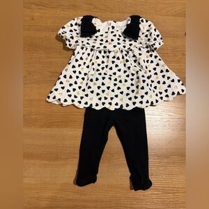 cupcakes & cashmere Black and White Heart Top with Leggings